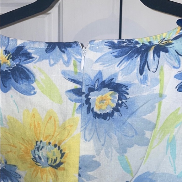 Liz Claiborne Blue and Yellow Halter Sundress - Picture 6 of 7